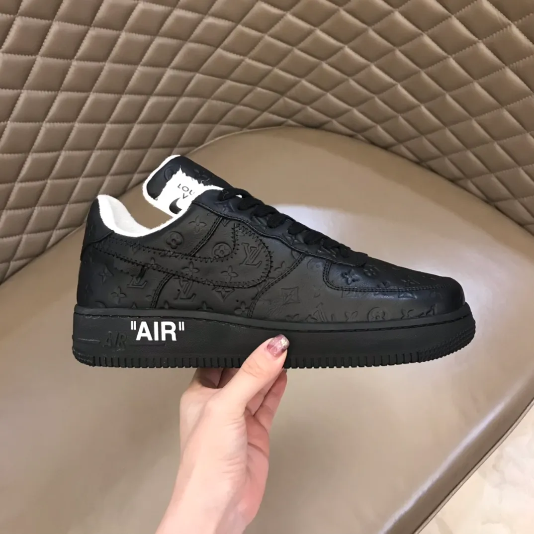 Men's shoes 💰p440 "*OUIS *UITTO*" x OFF-WHITE x Nike tripartite collaboration! Trendy and cool men's casual sports shoes with unrivaled color matching. The design idea basically continues the style of THE TEN. The Swoosh line and tongue label have a very familiar visual effect and are both fashionable and trendy! A must-have for fashionistas! The effect on your feet is absolutely stunning! (The original drawer packaging accessories are complete) Code number 38-45